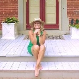 Meet your Posher, Donna